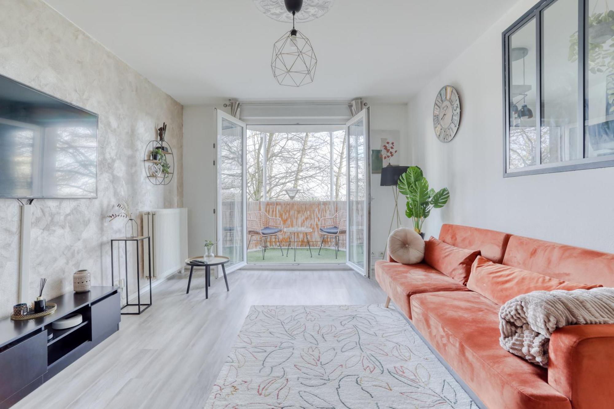 Le Warm Cocon - Spacieux T3 - 5 Personnes - Wifi Et Parking Rosny-sous-Bois Buitenkant foto